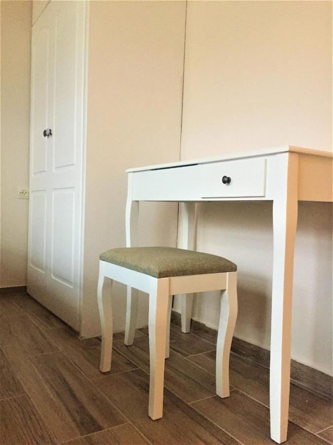 Genari Beach Apartments Levendokhórion Dış mekan fotoğraf