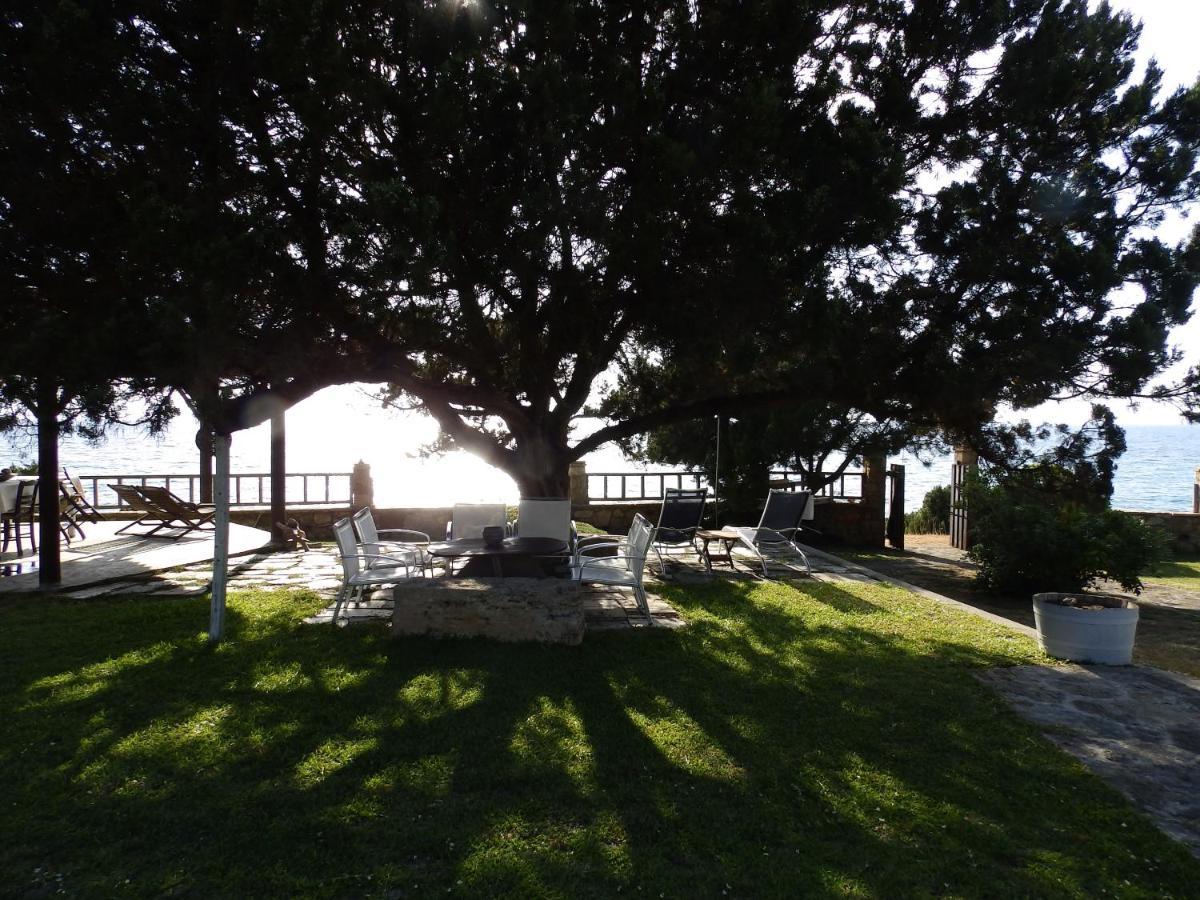 Genari Beach Apartments Levendokhórion Dış mekan fotoğraf