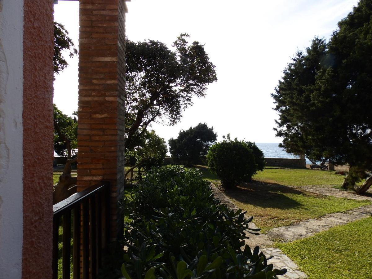 Genari Beach Apartments Levendokhórion Dış mekan fotoğraf