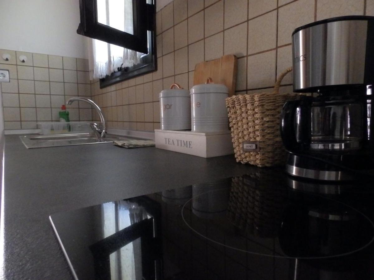 Genari Beach Apartments Levendokhórion Dış mekan fotoğraf