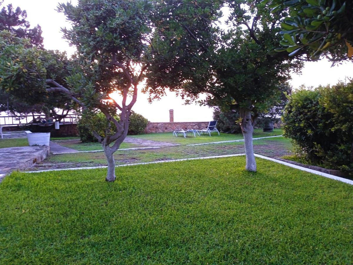 Genari Beach Apartments Levendokhórion Dış mekan fotoğraf