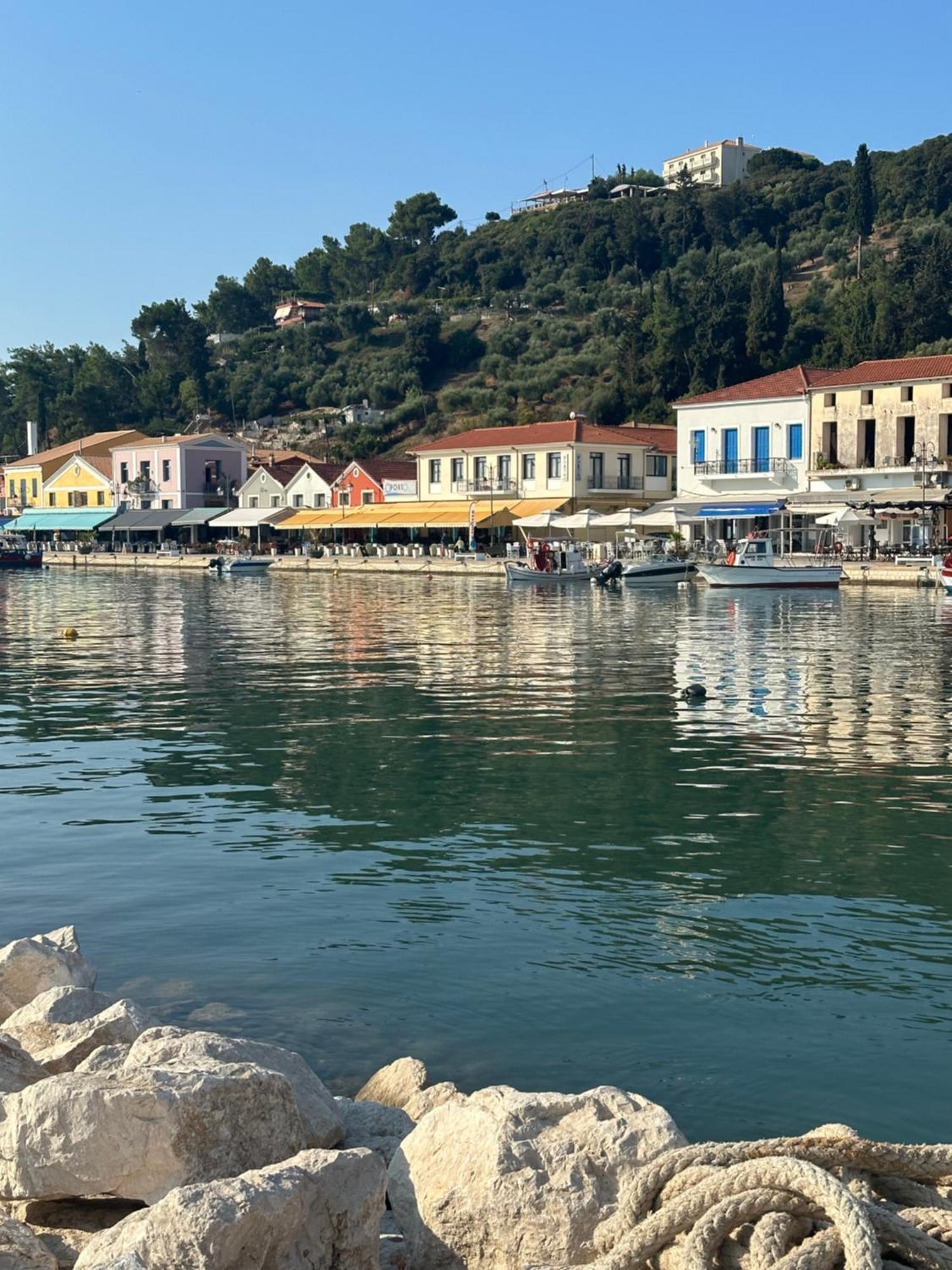 Genari Beach Apartments Levendokhórion Dış mekan fotoğraf