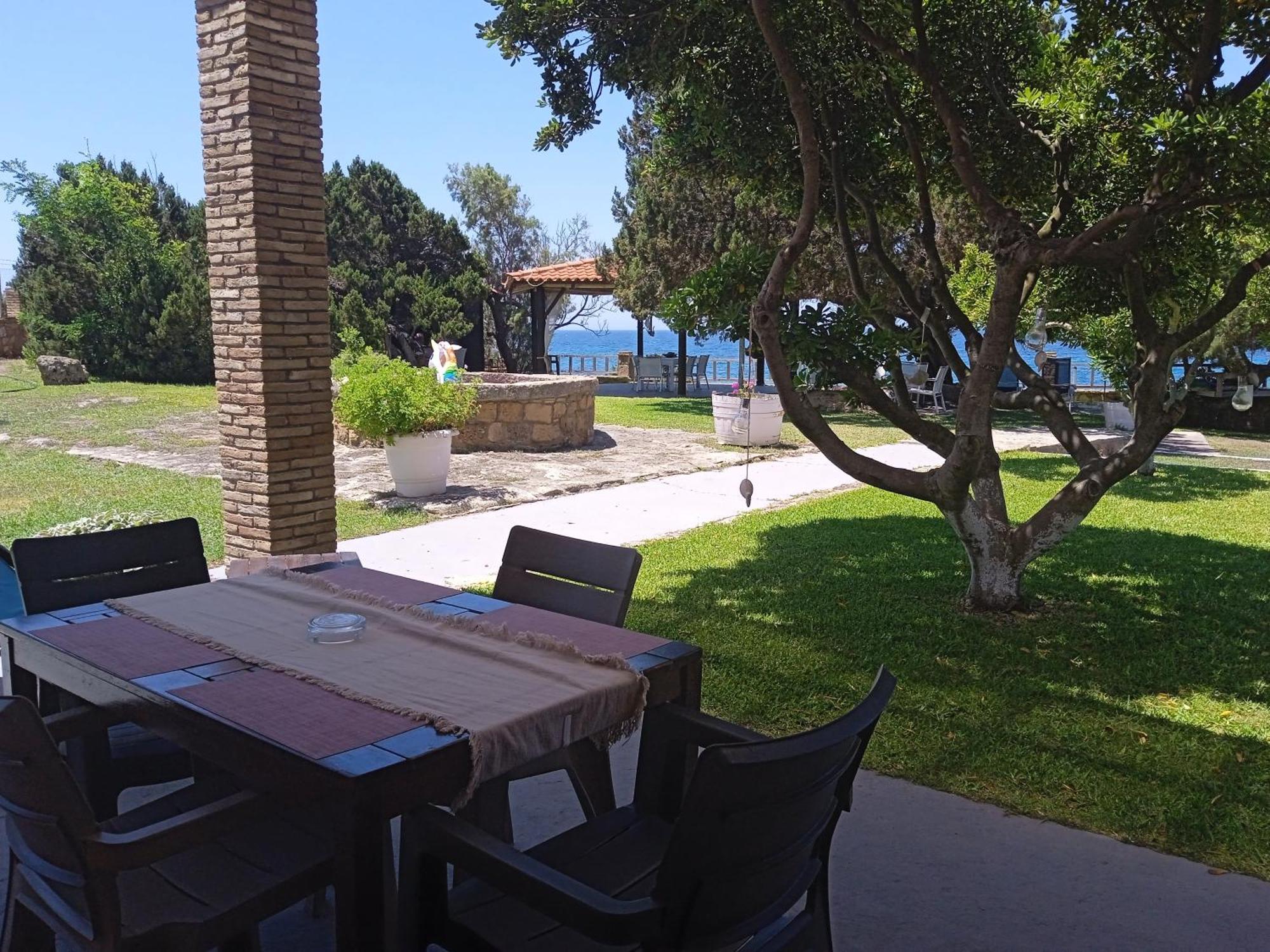 Genari Beach Apartments Levendokhórion Dış mekan fotoğraf