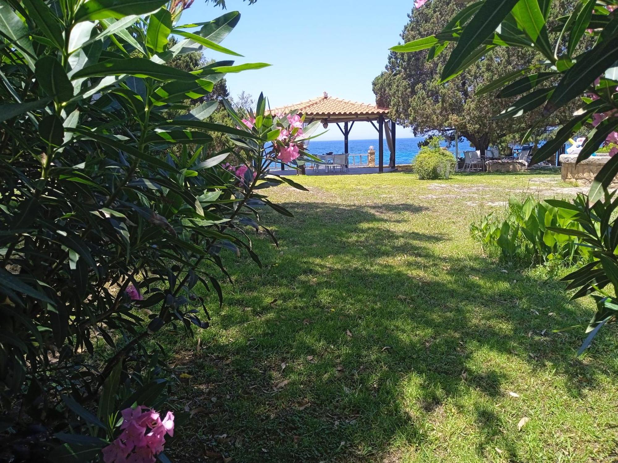 Genari Beach Apartments Levendokhórion Dış mekan fotoğraf